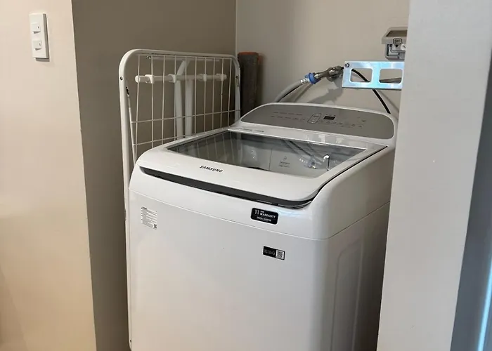Bgc Spacious 1br Loft Uptown