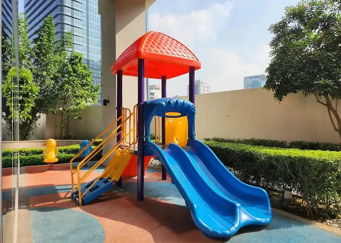 Apartahotel Bgc Spacious 1br Loft Uptown *