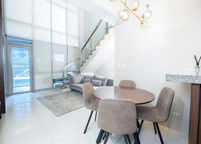 Bgc Spacious 1br Loft Uptown